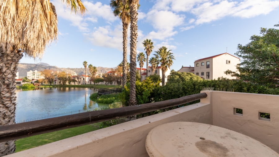 2 Bedroom Property for Sale in Greenways Golf Estate Western Cape